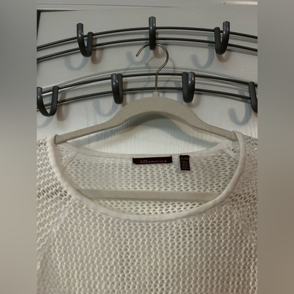 525 America Women's White Open Knit Long Sleeve Pullover Top XL sweater EUC - Picture 3 of 10